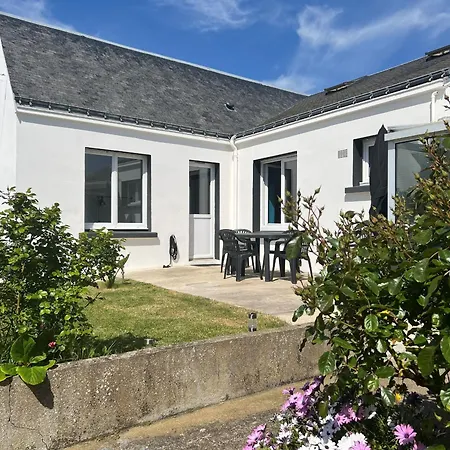 Holiday home Maison Renovee Bord De Avec Veranda, Jardin, 4 Couchages, Proche Plages Et Commerces - Fr-1-349-200 *