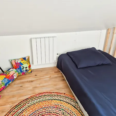 Holiday home Maison Renovee Bord De Avec Veranda, Jardin, 4 Couchages, Proche Plages Et Commerces - Fr-1-349-200 *
